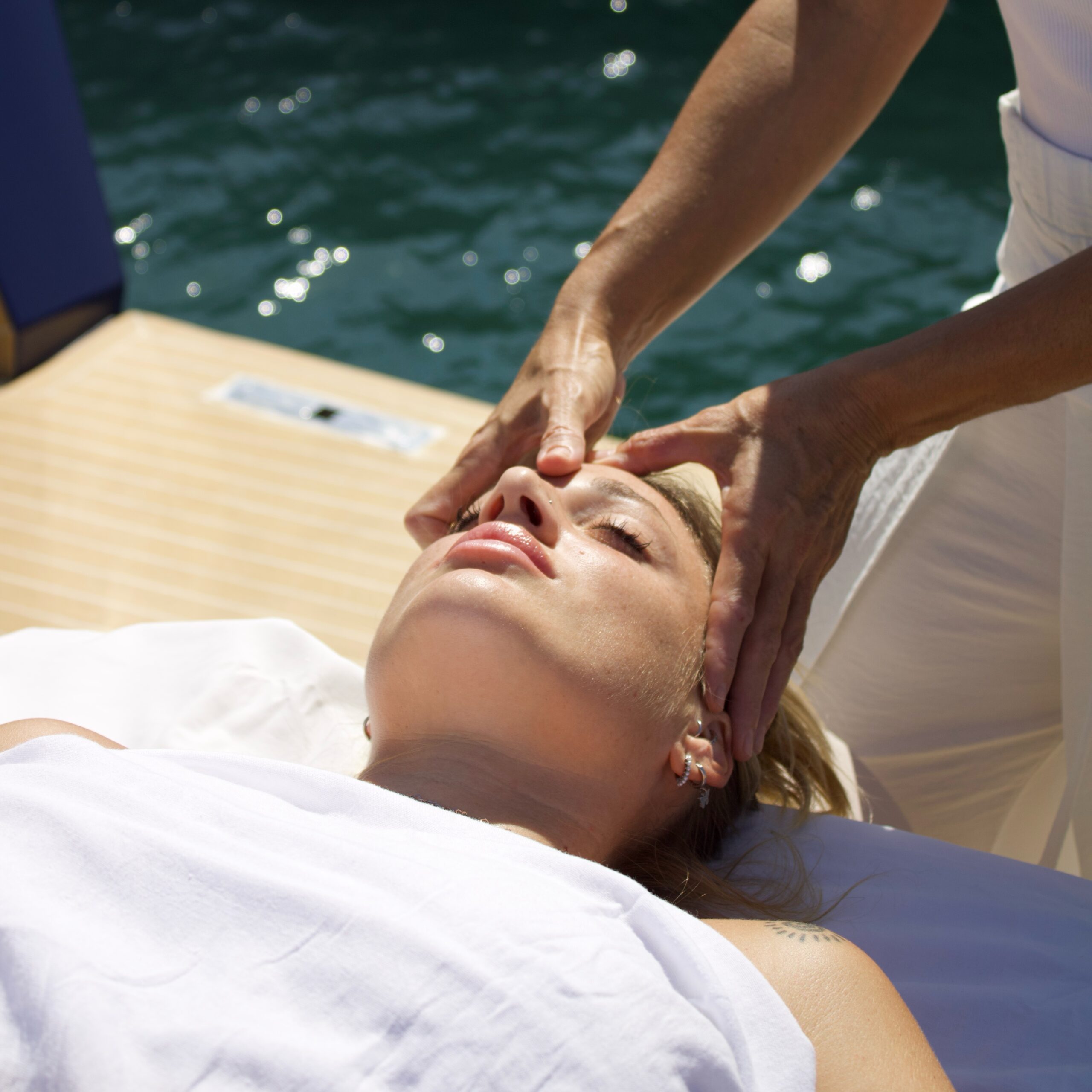 beauty service at home, best Wellness Skin Care treatmets at home on a Yacht in Ibiza by a certified masseuse